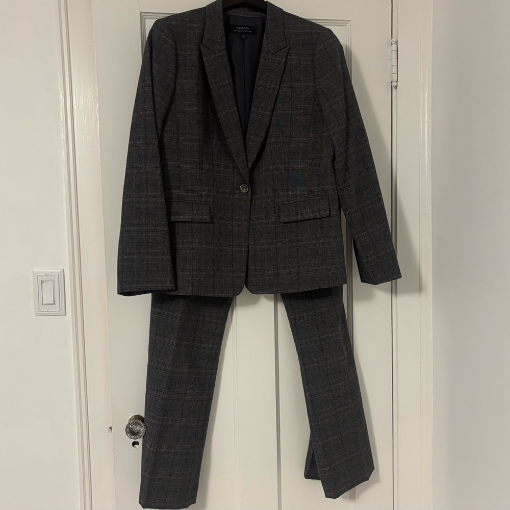 Women’s Tahari Plaid Blazer and Suit Set